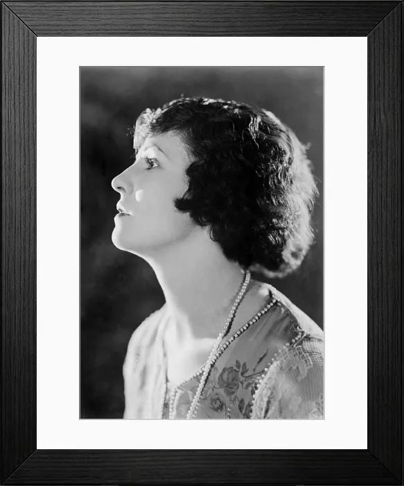 Framed Print : Ora Carew (1893-1955), silent film actress, ca. 1920-1925 Framed Print : Ora Carew (1893-1955), silent film actress, ca. 1920-1925