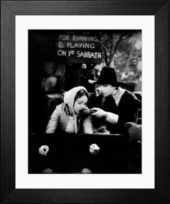 Framed Print : THE SCARLET LETTER, Lillian Gish, Lars Hanson, 1926 Framed Print : THE SCARLET LETTER, Lillian Gish, Lars Hanson, 1926