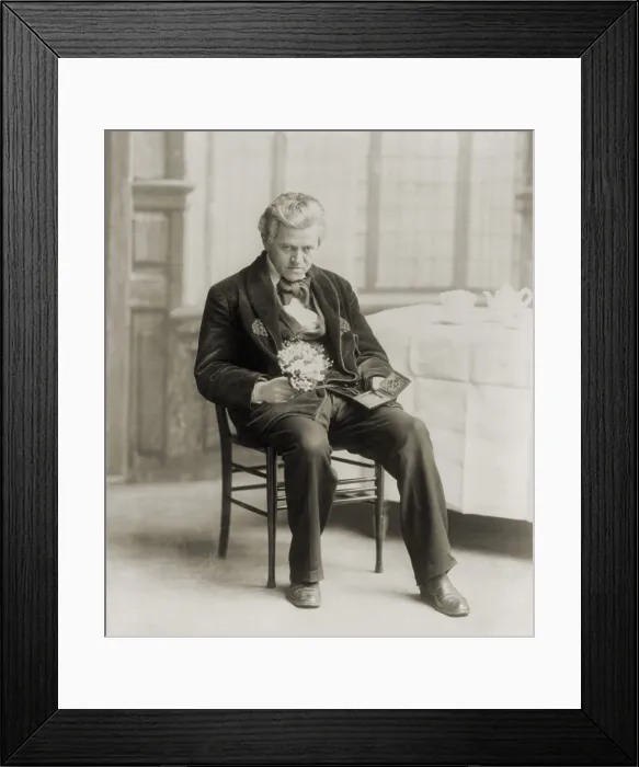 Framed Print : David Warfield (1866-1951), American actor, in THE MUSIC MASTER, a play about a Viennese conductor, Anton von Barwig