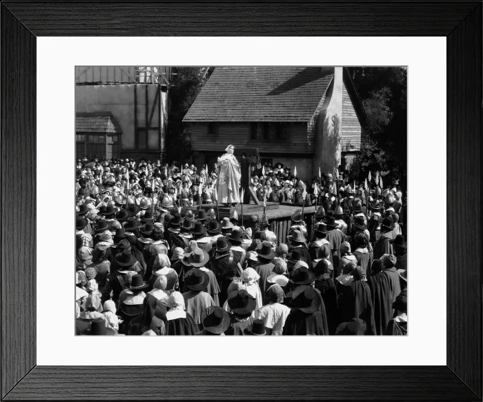 Framed Print : THE SCARLET LETTER, Lillian Gish, 1926 Framed Print : THE SCARLET LETTER, Lillian Gish, 1926