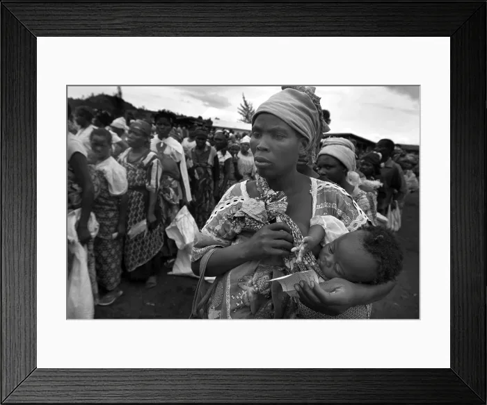 Framed Print : CONGO, Democratic Republic of the. NORTH KIVU. Democratic Republic of the Congo (2008). Kivu Conflict. Refugee camp of Buhimba (17000 people) Framed Print : CONGO, Democratic Republic of the. NORTH KIVU. Democratic Republic of the Congo (2008). Kivu Conflict. Refugee camp of Buhimba (17000 people)
