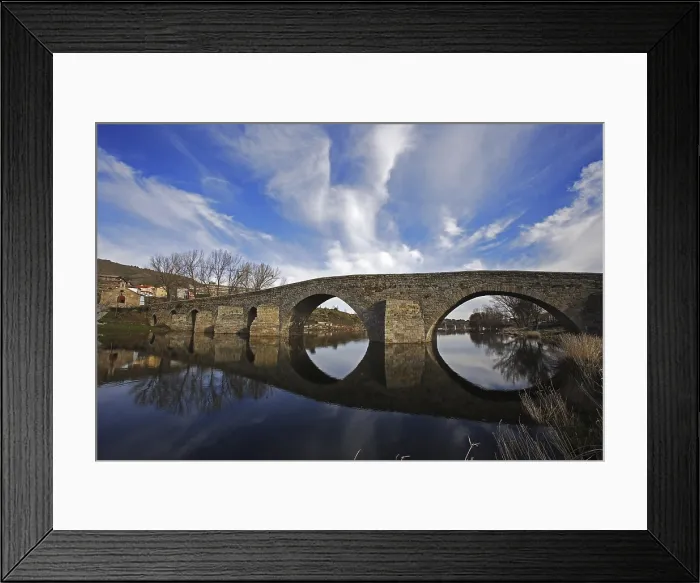 Framed Print : SPAIN. El Barco de Avila. Romanesque bridge. Romanesque art. - Cardinalia / Iberfoto / Everett Collection (176573)**US SALES ONLY** Framed Print : SPAIN. El Barco de Avila. Romanesque bridge. Romanesque art. - Cardinalia / Iberfoto / Everett Collection (176573)**US SALES ONLY**