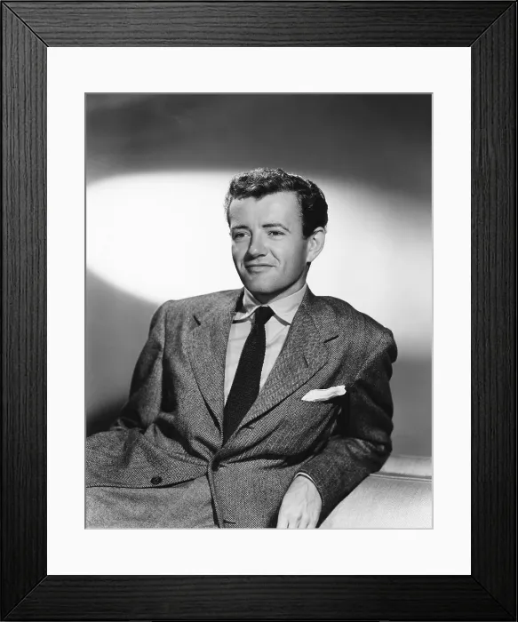Framed Print : SEE HERE, PRIVATE HARGROVE, Robert Walker, 1944 Framed Print : SEE HERE, PRIVATE HARGROVE, Robert Walker, 1944