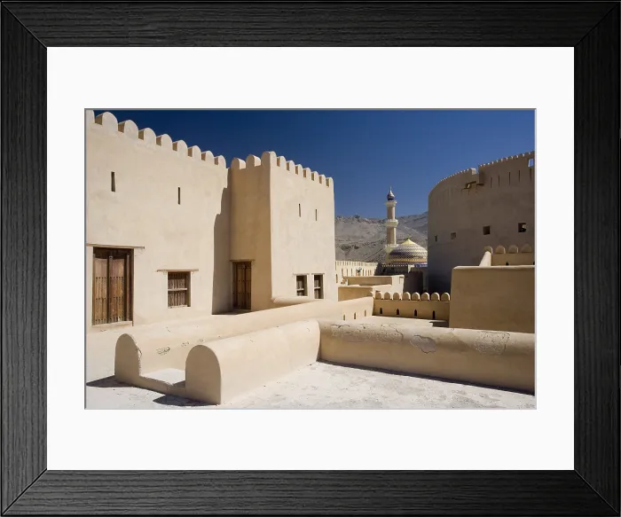 Framed Print : OMAN. AD DAKHILIYAH. NIZWA. Nizwa. Nizwa Fort and Main Mosque. Architecture. AISA / Everett Collection**US SALES ONLY** Framed Print : OMAN. AD DAKHILIYAH. NIZWA. Nizwa. Nizwa Fort and Main Mosque. Architecture. AISA / Everett Collection**US SALES ONLY**