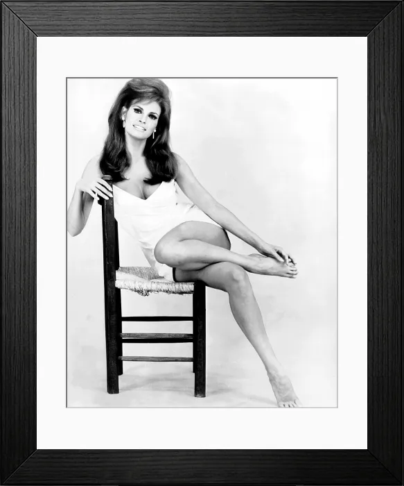 Framed Print : SHOOT LOUD, LOUDER... I DON'T UNDERSTAND, Raquel Welch, 1966 Framed Print : SHOOT LOUD, LOUDER... I DON'T UNDERSTAND, Raquel Welch, 1966