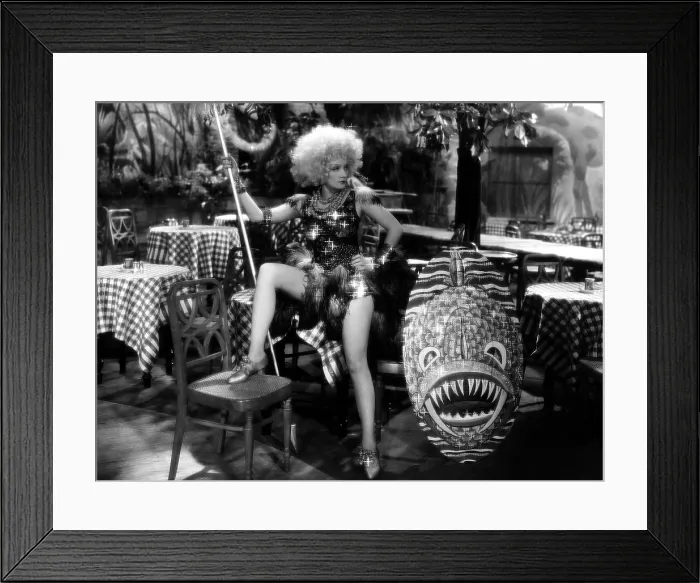 Framed Print : BLONDE VENUS, Marlene Dietrich, 1932