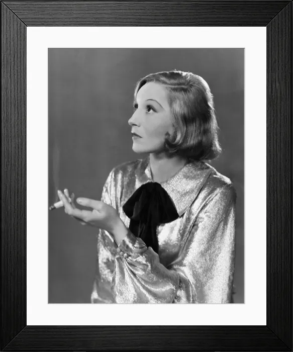 Framed Print : DREAMING LIPS, Elisabeth Bergner, 1937