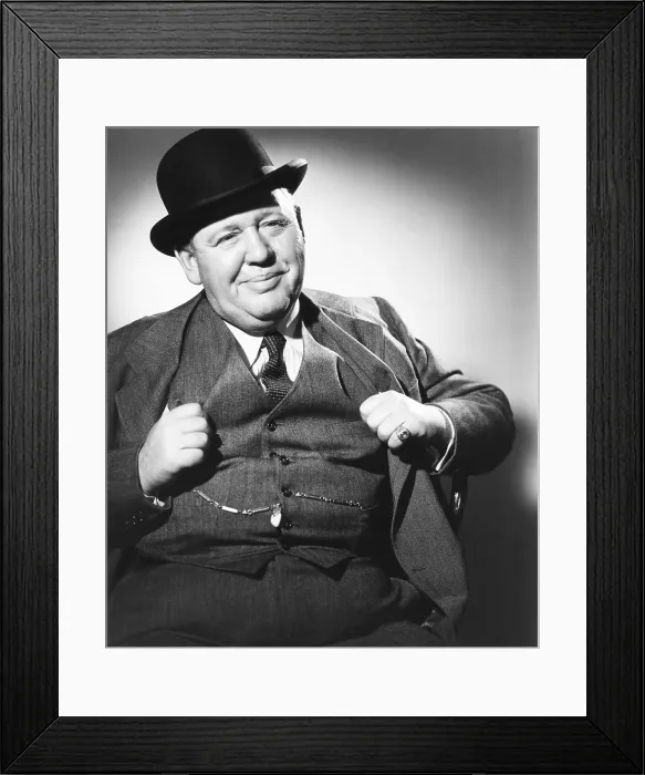 Framed Print : THE BLUE VEIL, Charles Laughton, 1951 Framed Print : THE BLUE VEIL, Charles Laughton, 1951