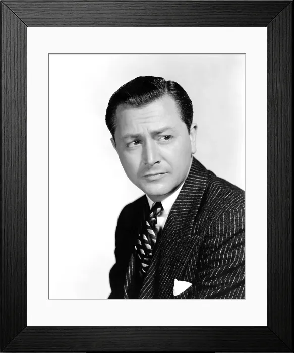 Framed Print : DR. KILDARE'S CRISIS, Robert Young, 1940