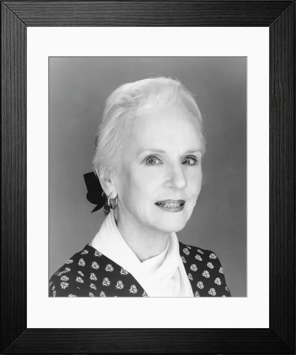 Framed Print : DRIVING MISS DAISY, Jessica Tandy, 1989. Warner Brothers / courtesy Everett Collection Framed Print : DRIVING MISS DAISY, Jessica Tandy, 1989. Warner Brothers / courtesy Everett Collection