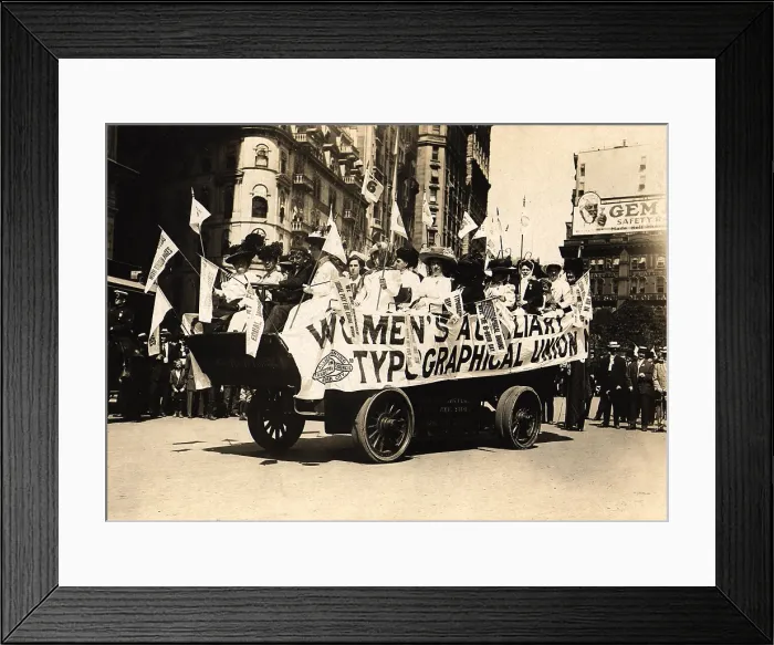 Framed Print : Labor Day parade. Women on float of the Women's Auxilliary Typographical Union. New York City, September 6, 1909