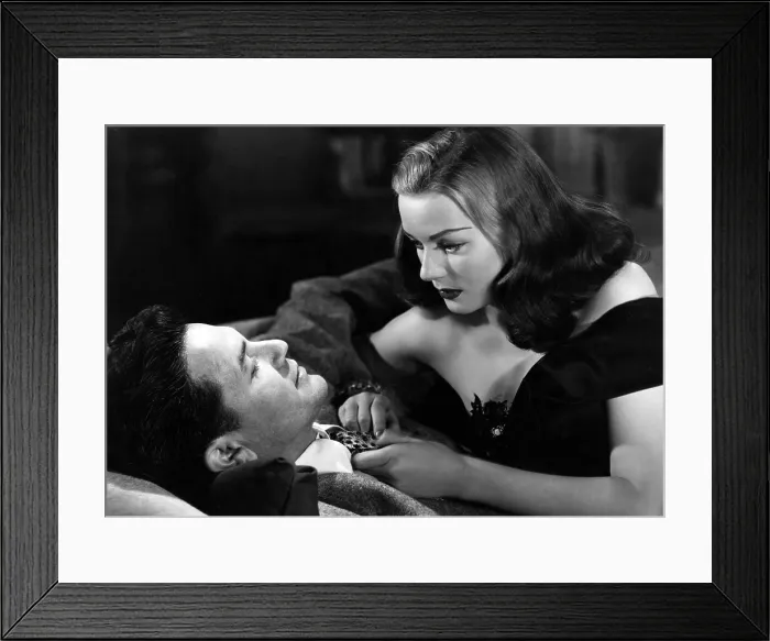 Framed Print : BODY AND SOUL, John Garfield, Hazel Brooks, 1947