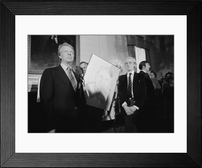 Framed Print : Jimmy Carter with Andy Warhol during a reception for the Inaugural Portfolio Artists