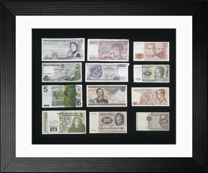 Framed Print : Money belonging to differebt countries of the European Economic Community (1986-1995). Coin. AISA / Everett Collection**US SALES ONLY** Framed Print : Money belonging to differebt countries of the European Economic Community (1986-1995). Coin. AISA / Everett Collection**US SALES ONLY**