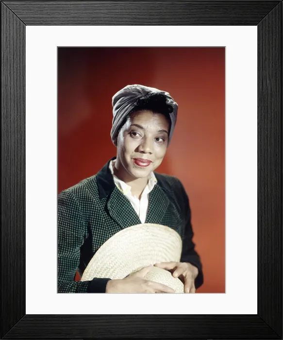 Framed Print : THE HORSE SOLDIERS, Althea Gibson, 1959 Framed Print : THE HORSE SOLDIERS, Althea Gibson, 1959