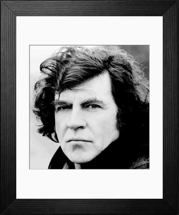 Framed Print : DUET FOR ONE, Alan Bates, 1986, Cannon Films / courtesy Everett Collection