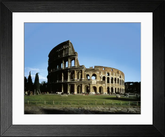 Framed Print : Colosseum or Flavian Amphitheatre. 72-80. ITALY. LAZIO. ROME. Rome. Roman art. Early Empire. Architecture. AISA / Everett Collection (25061)**US SALES ONLY**