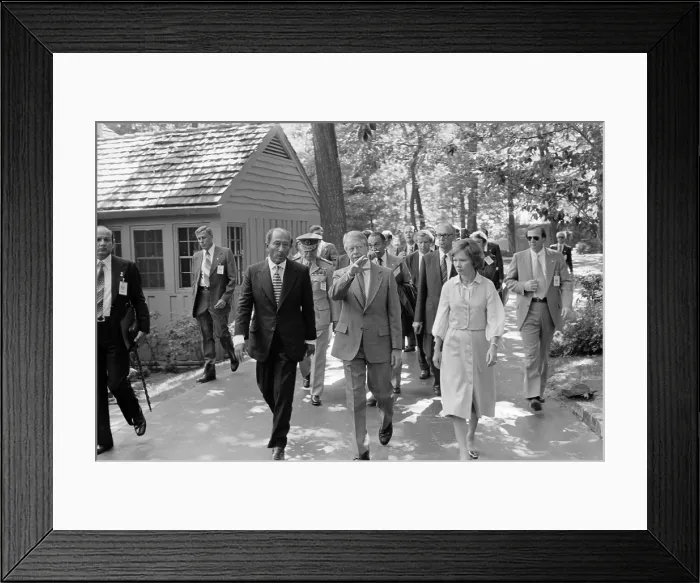 Framed Print : Jimmy Carter welcomes Anwar Sadat and the Egyptian delegation to Camp David. The delegation was critical to the success of the summit negotiations. Sept 5-17 1978