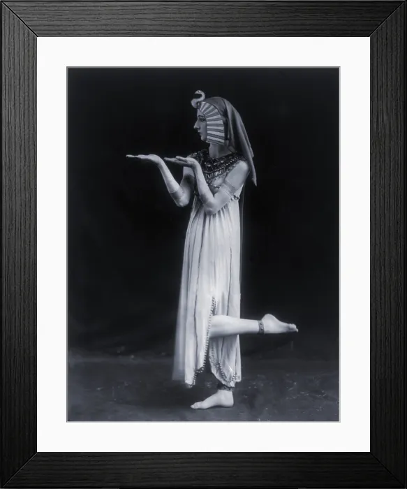 Framed Print : Desiree Lubowska, dancer and head of a dance troupe, in role as Cleopatra. Ca. 1915