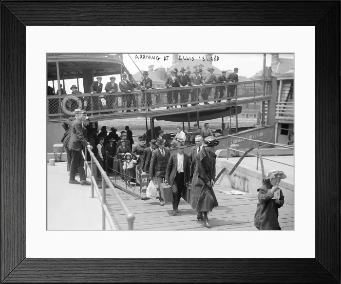 Framed Print : European immigrants disembarking at Ellis Island, ca. 1907 Framed Print : European immigrants disembarking at Ellis Island, ca. 1907