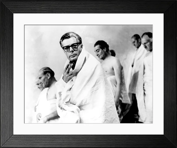 Framed Print : 8 1 / 2, Marcello Mastroianni, 1963 Framed Print : 8 1 / 2, Marcello Mastroianni, 1963