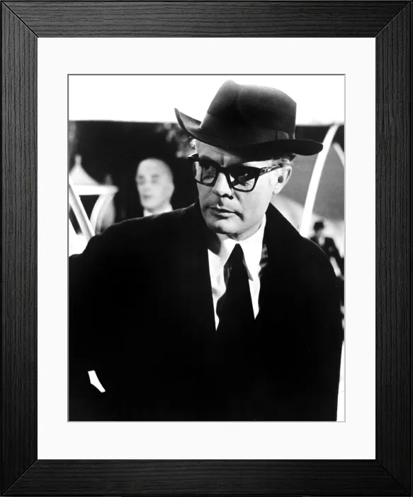 Framed Print : 8 1 / 2, Marcello Mastroianni, 1963 Framed Print : 8 1 / 2, Marcello Mastroianni, 1963
