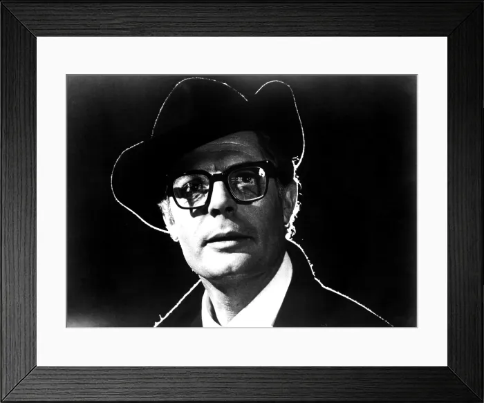 Framed Print : 8 1 / 2, Marcello Mastroianni, 1963 Framed Print : 8 1 / 2, Marcello Mastroianni, 1963