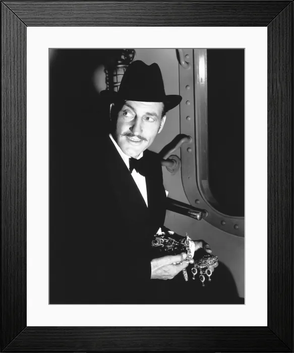Framed Print : SECRETS OF THE LONE WOLF, Warren William, 1941