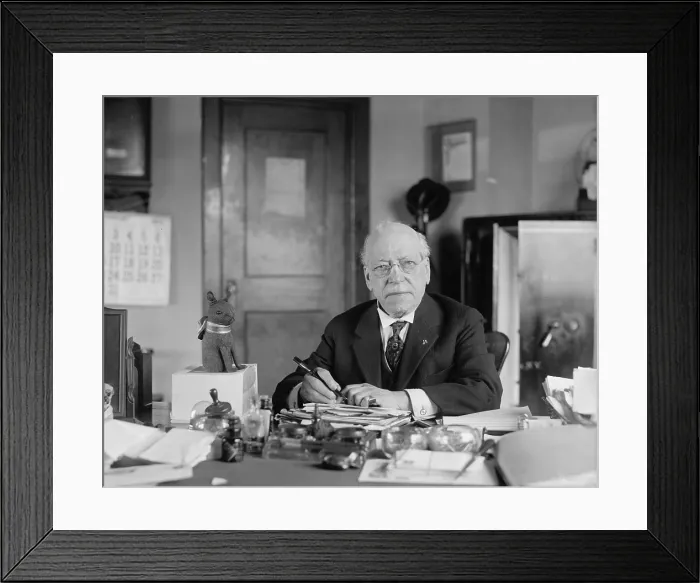 Framed Print : Samuel Gompers (1850-1924) American labor leader and first president of the American Federation of Labor in 1922 Framed Print : Samuel Gompers (1850-1924) American labor leader and first president of the American Federation of Labor in 1922