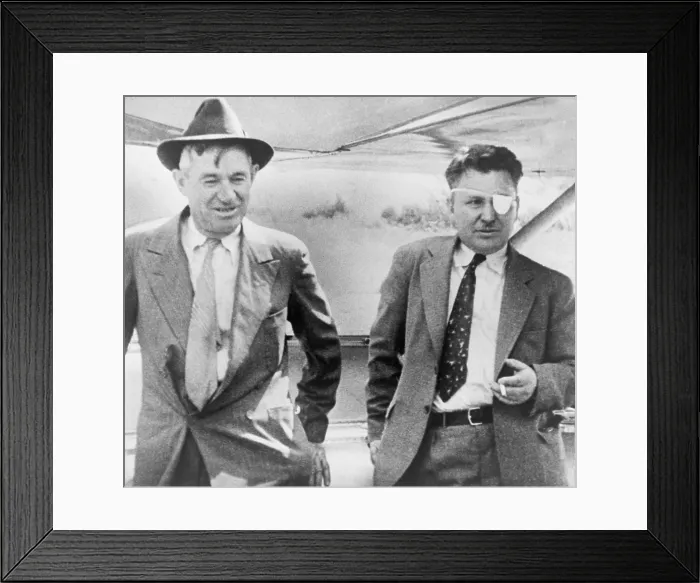 Framed Print : Pilot Wiley Post (1898-1935) with actor Will Rogers (1879-1935), the year they died together in an air crash in Alaska on August 15, 1935 Framed Print : Pilot Wiley Post (1898-1935) with actor Will Rogers (1879-1935), the year they died together in an air crash in Alaska on August 15, 1935
