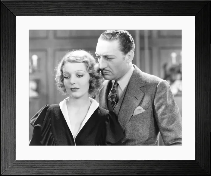 Framed Print : EMPLOYEES ENTRANCE, from left: Loretta Young, Warren William, 1933
