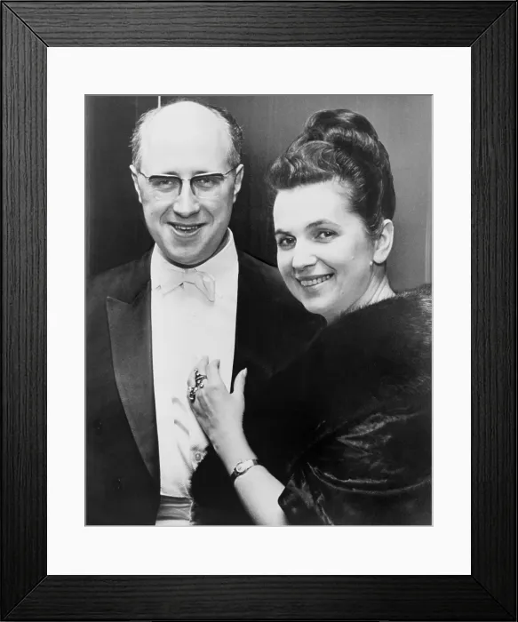 Framed Print : Mstislav Rostropovich (1927-2007), with his wife, with Bolshoi opera star Galina Vishnevskaya (b. 1926) in 1965 Framed Print : Mstislav Rostropovich (1927-2007), with his wife, with Bolshoi opera star Galina Vishnevskaya (b. 1926) in 1965