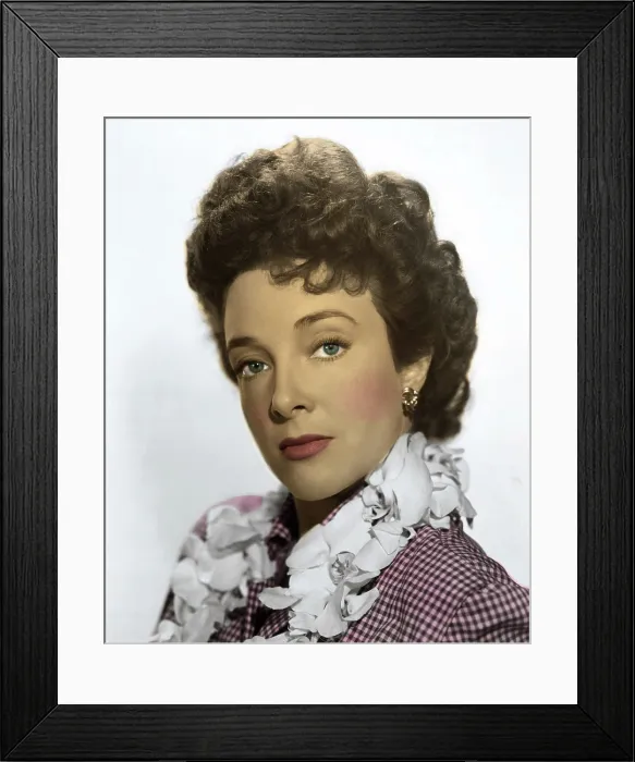 Framed Print : AMERICAN GUERRILLA IN THE PHILIPPINES, Micheline Presle, 1950. 20th Century-Fox Film Corporation, TM & Copyright / courtesy Everett Collection Framed Print : AMERICAN GUERRILLA IN THE PHILIPPINES, Micheline Presle, 1950. 20th Century-Fox Film Corporation, TM & Copyright / courtesy Everett Collection