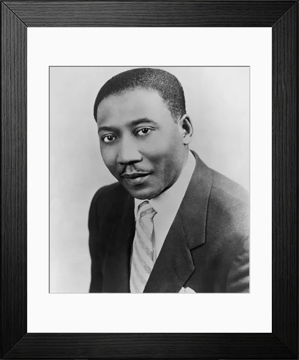 Framed Print : Muddy Waters (1915-1983), blues guitarist and singer emerged from the Mississippi Delta in the 1940s