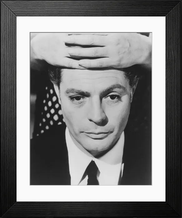 Framed Print : 8 1 / 2, Marcello Mastroianni, 1963 Framed Print : 8 1 / 2, Marcello Mastroianni, 1963