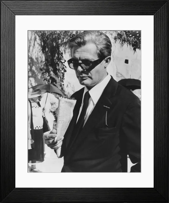 Framed Print : 8 1 / 2, Marcello Mastroianni, 1963
