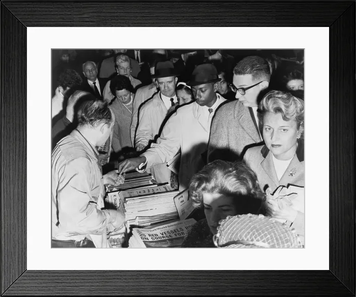 Framed Print : Anxious New Yorkers buying newspapers during the Cuban Missile crisis. October 1962