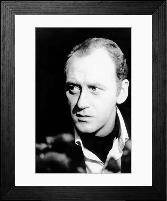 Framed Print : THE SEVEN-PER-CENT SOLUTION, (aka THE SEVEN PERCENT SOLUTION, aka THE SEVEN PER CENT SOLUTION, aka THE 7% SOLUTION), Nicol Williamson, 1976