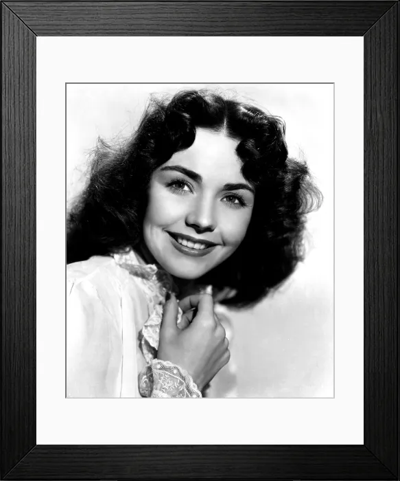 Framed Print : LOVE LETTERS, Jennifer Jones, 1945 Framed Print : LOVE LETTERS, Jennifer Jones, 1945