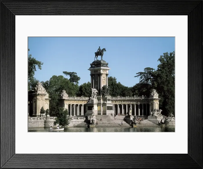 Framed Print : SPAIN. MADRID (AUTONOMOUS COMMUNITY). Madrid. Retiro Park. Pond and monument to Alfonso XII. AISA / Everett Collection**US SALES ONLY**