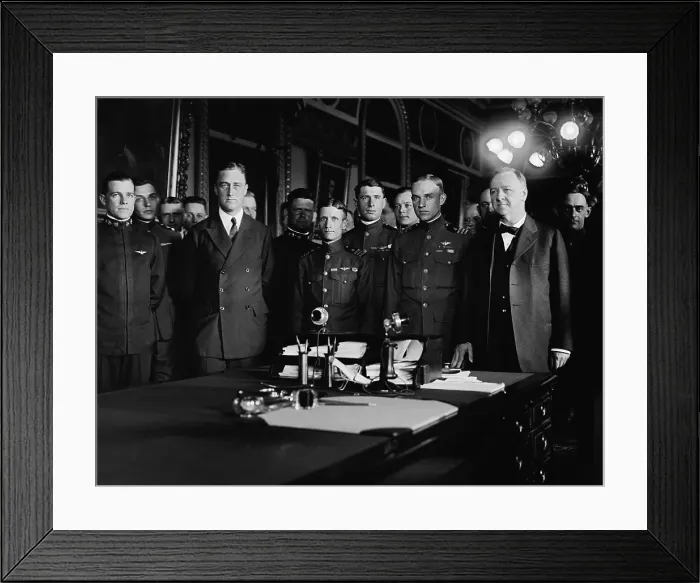 Framed Print : Franklin Roosevelt and Navy Secretary, Josephus Daniels, with Navy aviators. 1919