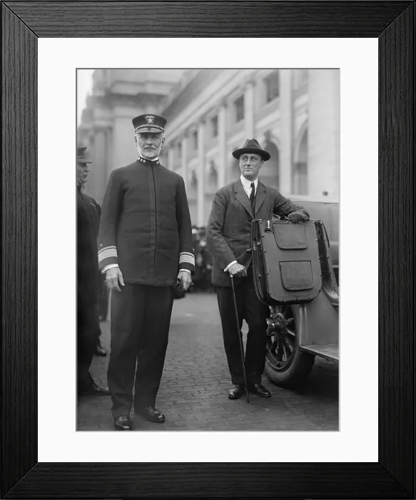 Framed Print : Franklin Roosevelt, with Adm. William Sims, WW1 head of US Navy in Europe. 1919. FDR, then Asst