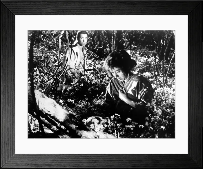 Framed Print : THE SEVEN SAMURAI, (aka SHICHININ NO SAMURAI), Isao Kimura, Keiko Tsushima, 1954