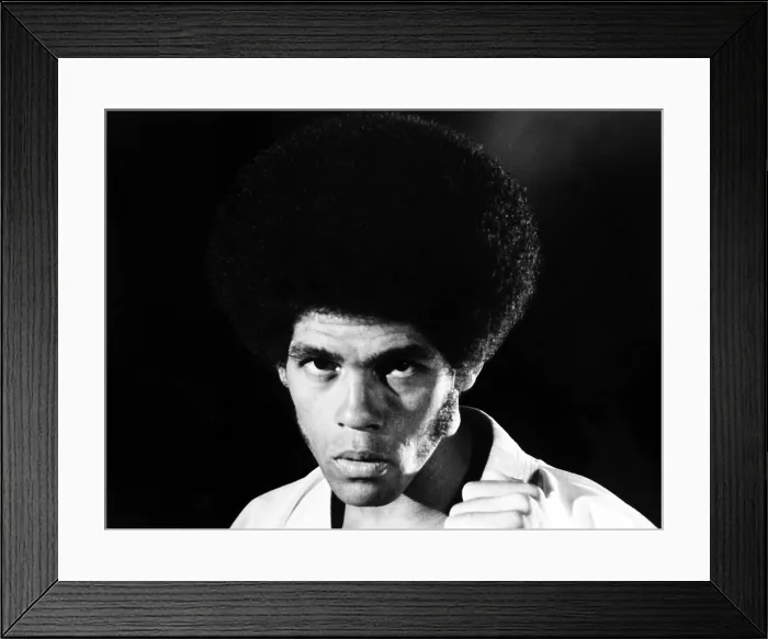 Framed Print : ENTER THE DRAGON, Jim Kelly, 1973 Framed Print : ENTER THE DRAGON, Jim Kelly, 1973