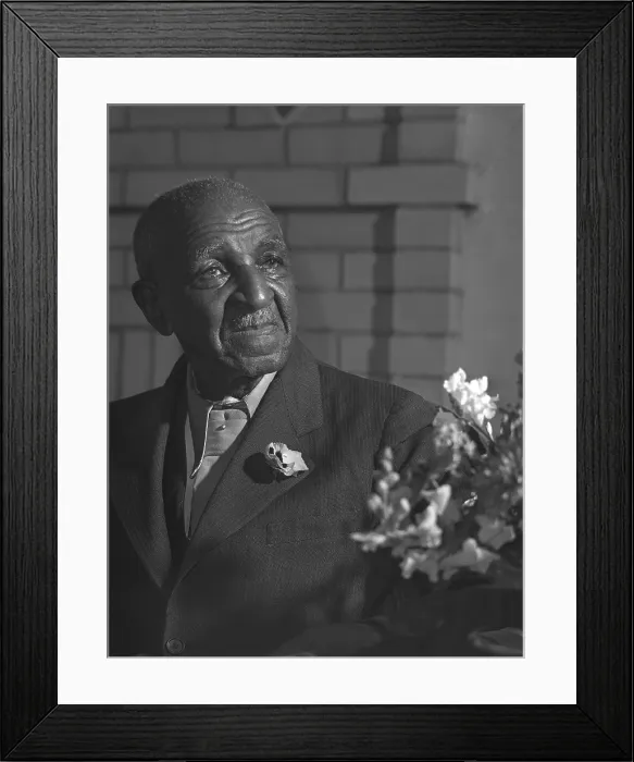 Framed Print : George Washington Carver (1864-1943) in 1943. He was an agricultural scientist when most people made their living as farmers Framed Print : George Washington Carver (1864-1943) in 1943. He was an agricultural scientist when most people made their living as farmers