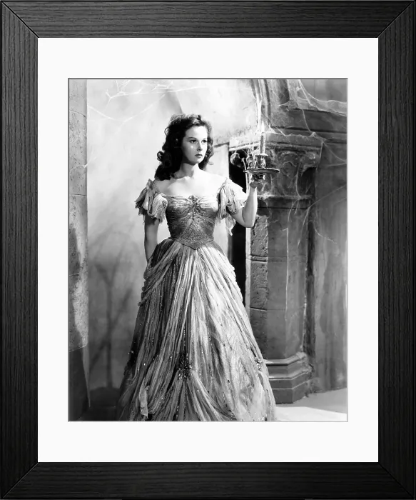 Framed Print : THE LOST MOMENT, Susan Hayward, 1947 Framed Print : THE LOST MOMENT, Susan Hayward, 1947