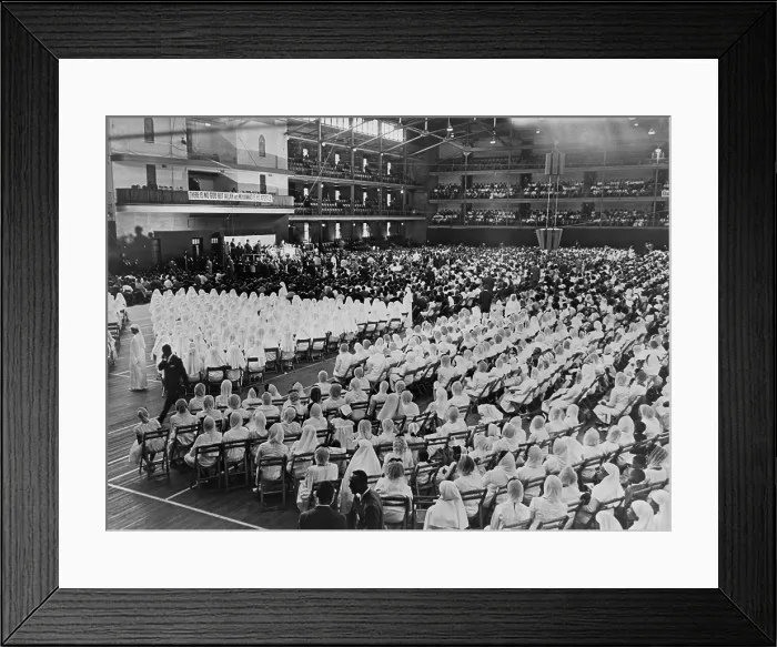 Framed Print : Elijah Muhammad addressing an assembly of white gowned Muslim followers in New York City in 1964 Framed Print : Elijah Muhammad addressing an assembly of white gowned Muslim followers in New York City in 1964