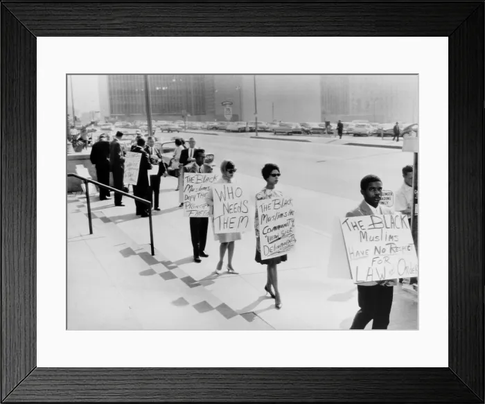 Framed Print : African Americans protesting Black Muslims in front of the Los Angeles County courthouse. April 29, 1963
