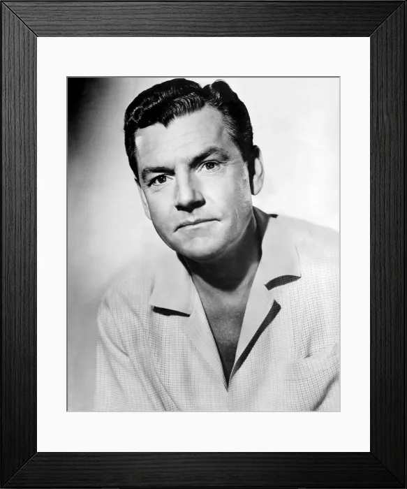 Framed Print : LOSS OF INNOCENCE, (aka THE GREENGAGE SUMMER), Kenneth More, 1961 Framed Print : LOSS OF INNOCENCE, (aka THE GREENGAGE SUMMER), Kenneth More, 1961