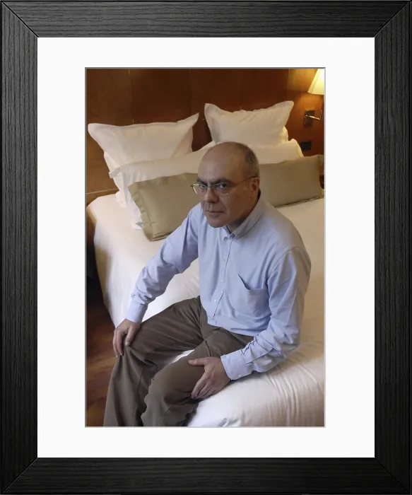 Framed Print : NAVARROJusto (1953). Writer. 2007. Oscar Elias / AISA / Everett Collection (184665)**US SALES ONLY**